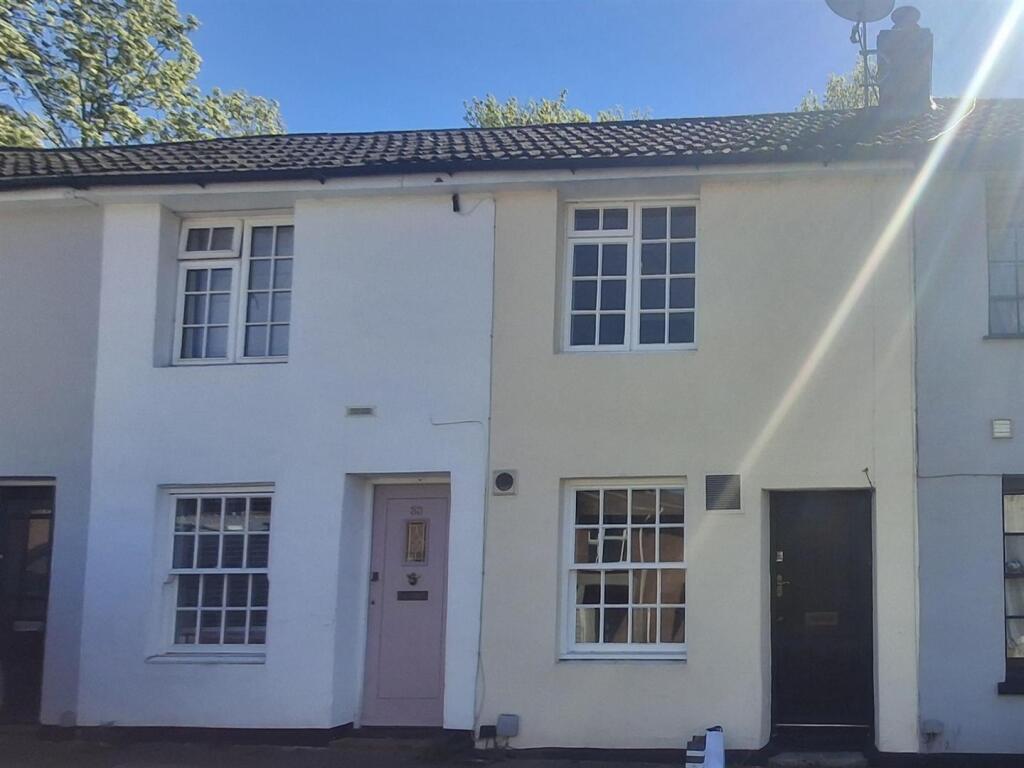 Main image of property: Abbey Street, Farnham