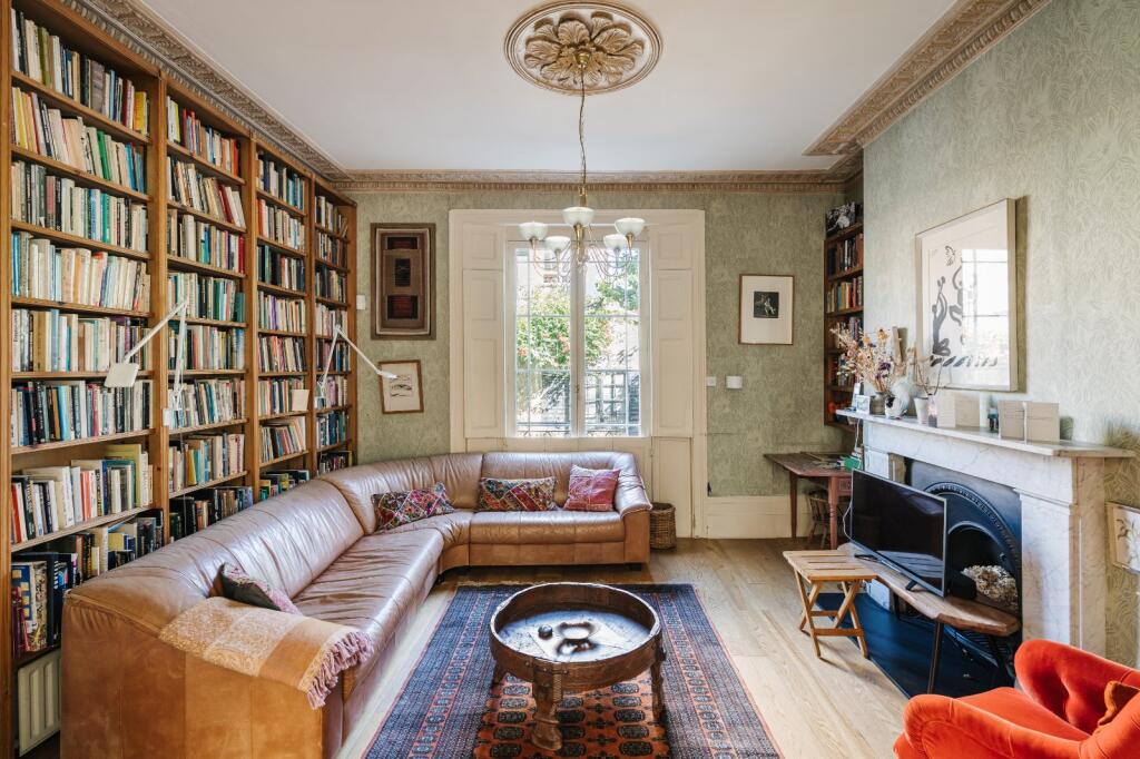 House in London - View 4