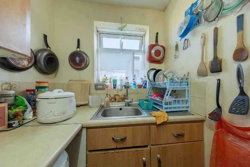 Apartment in Birmingham, West Midlands - View 3