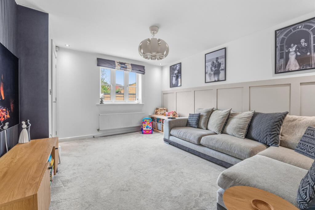 House in Nottingham - View 5