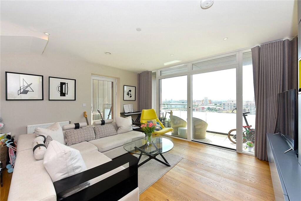 Main image of property: Bayliss Heights, 8 Peartree Way, Greenwich, London, SE10