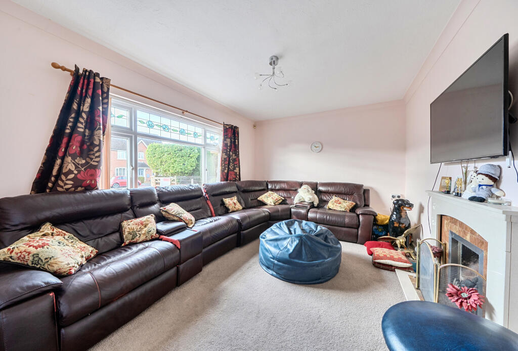House in Peasedown St. John, Bath and North East Somerset - View 5