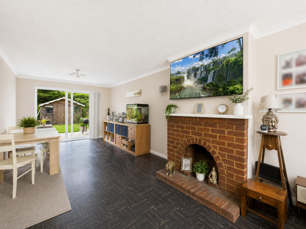 House in Southend-on-Sea - View 2