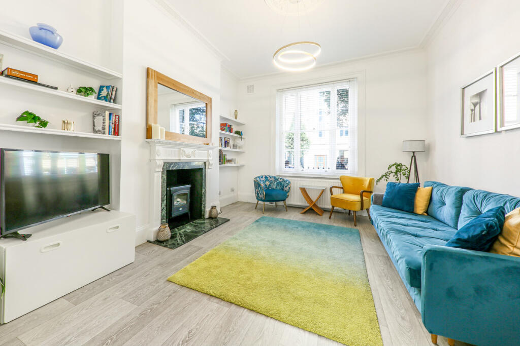 Apartment in London, Tachbrook Estate, Pimlico - View 3