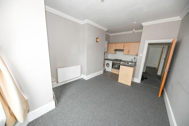 Apartment in Southsea - View 4