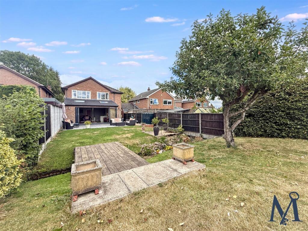 House in Leicester - More