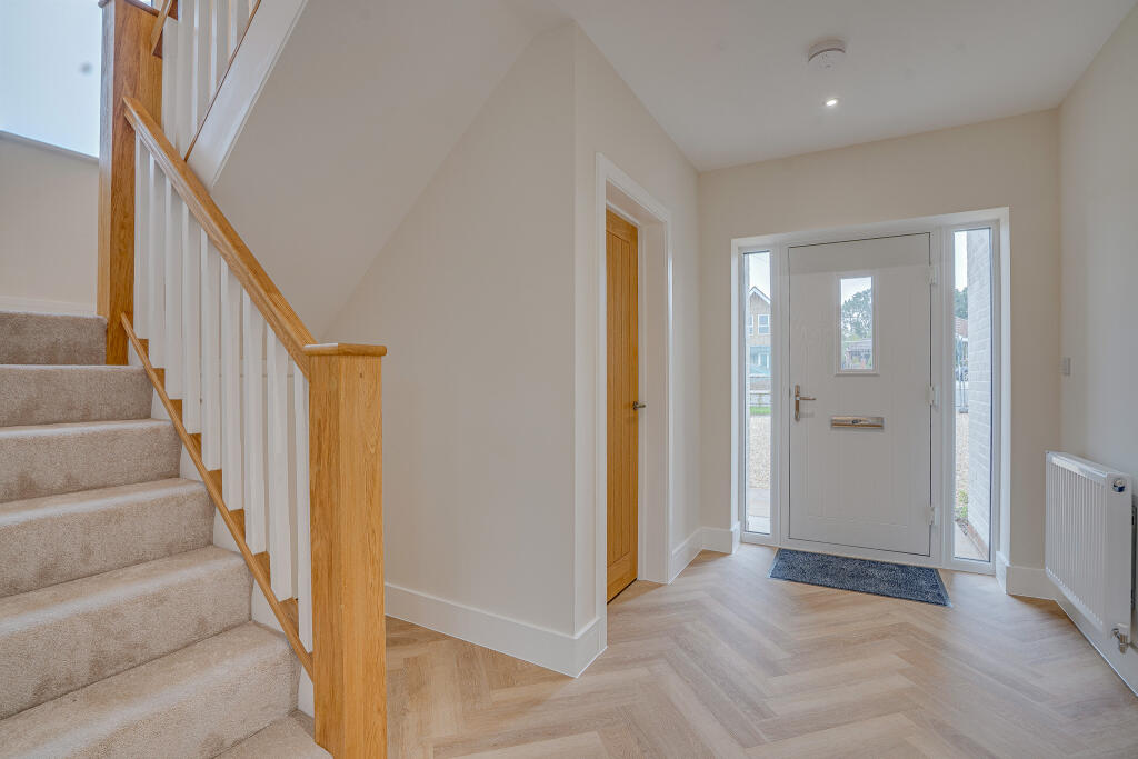 House in Southampton - View 5