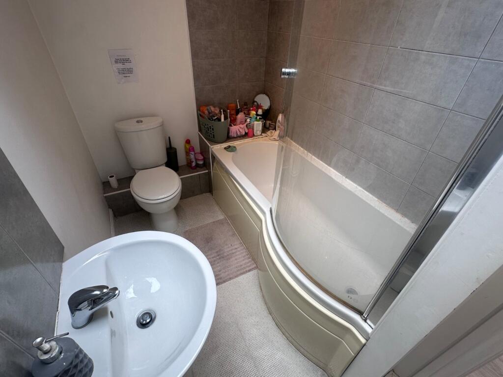House in Nottingham, Mapperley Park - More