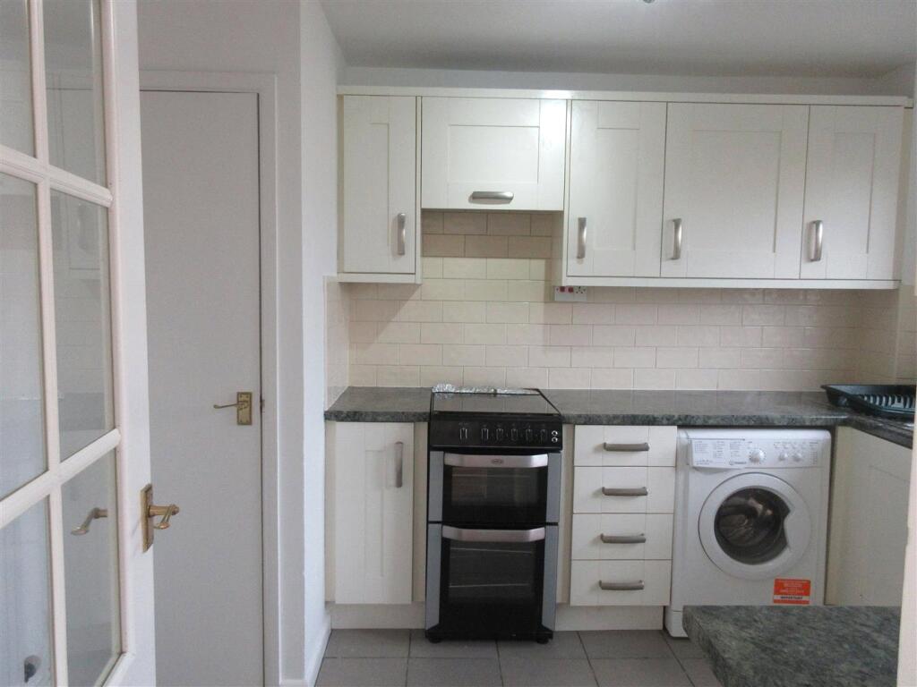 House in Swindon - View 4