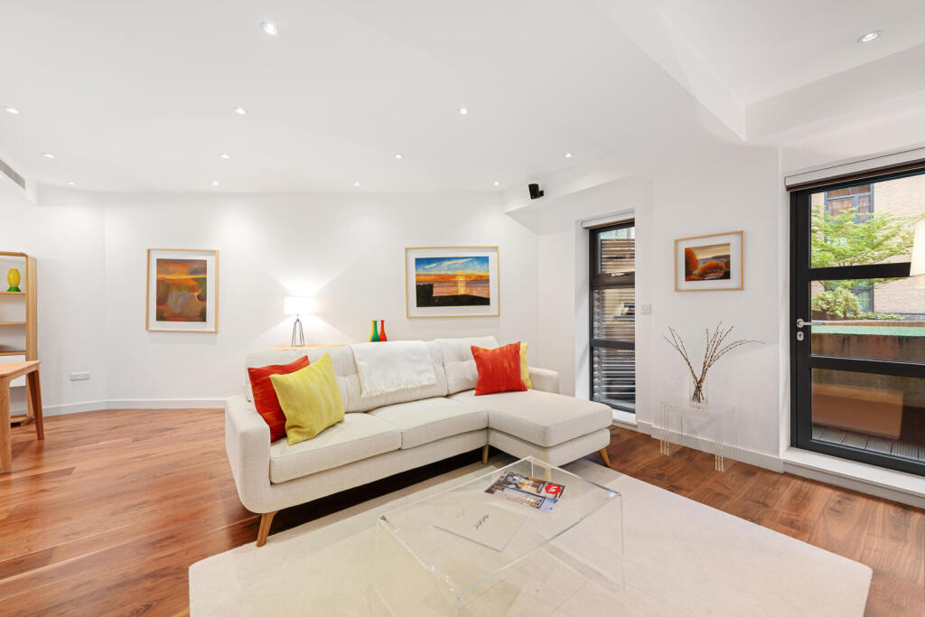 Apartment in London, City of Westminster - View 4