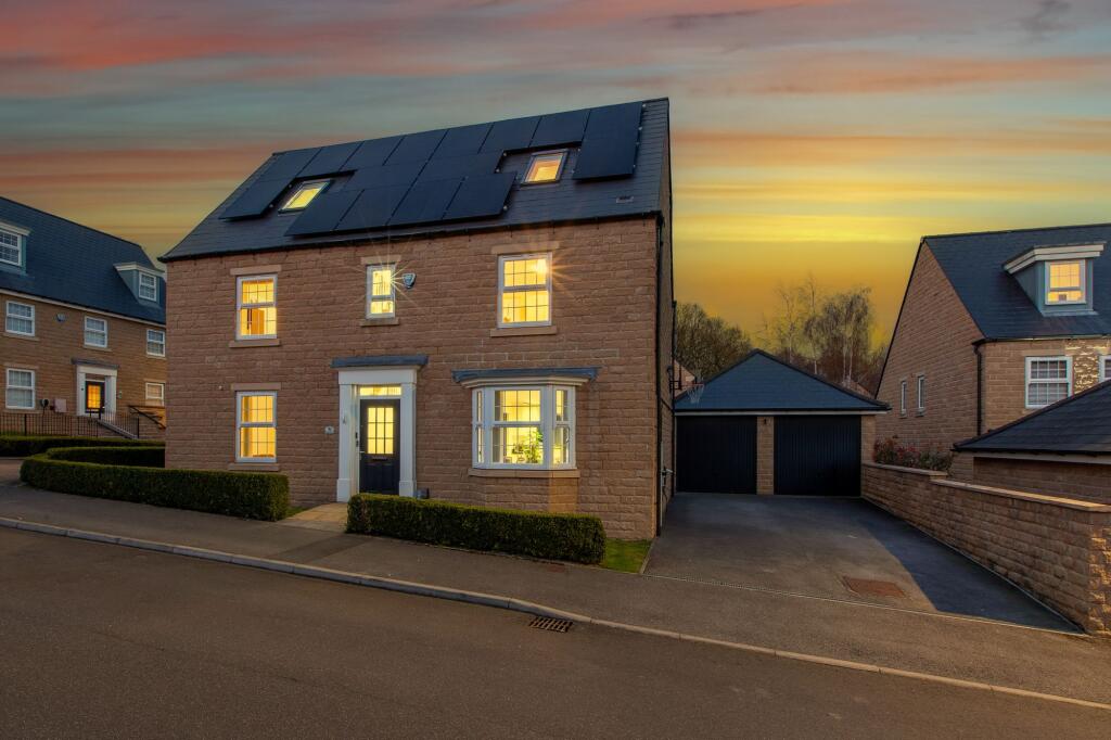 Main image of property: Bodington Way, Leeds, LS16