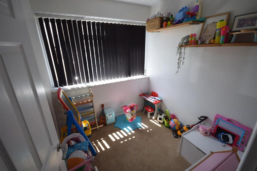 House in Northampton, Moulton Leys - View 4