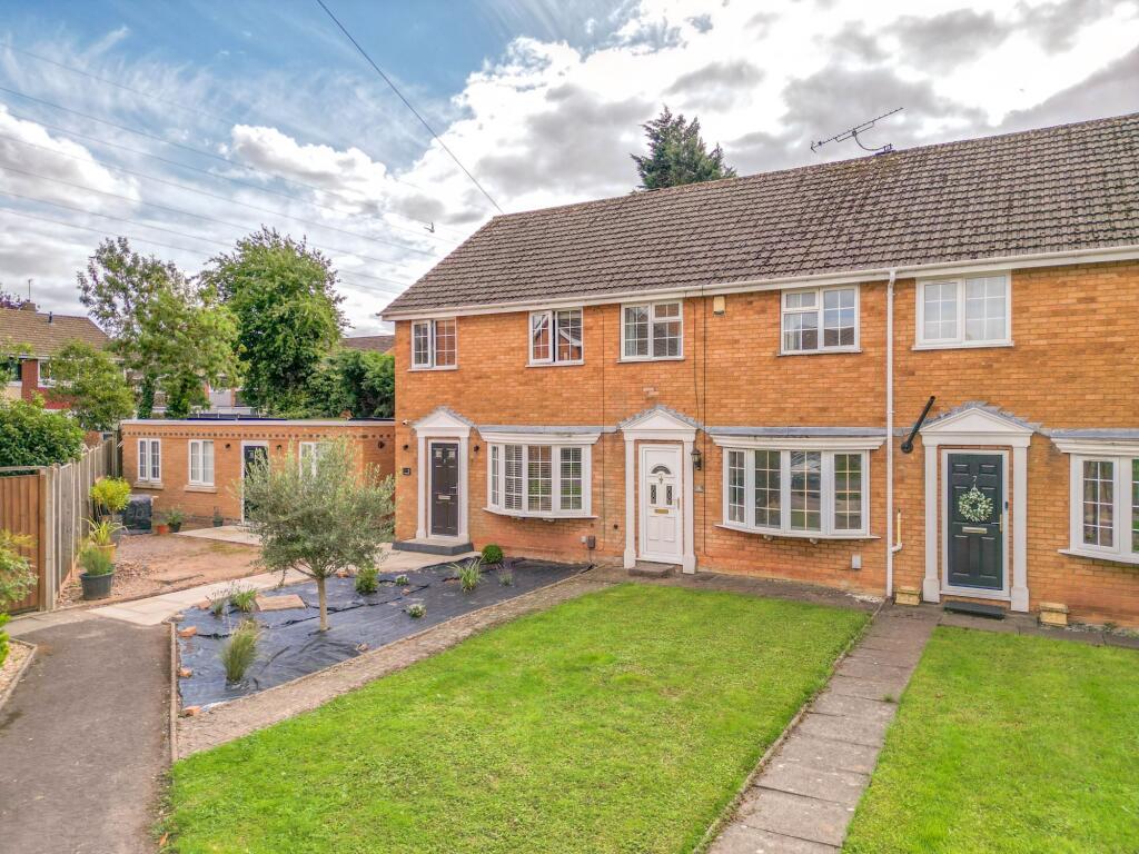 Main image of property: Portia Close, Nuneaton, CV11
