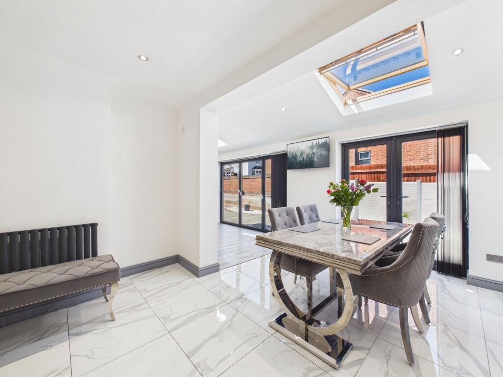 Southcliffe Road, Carlton, Nottingham - View 5