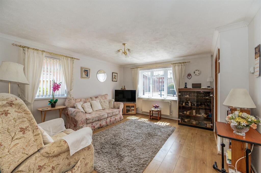 House in Portsmouth - View 3