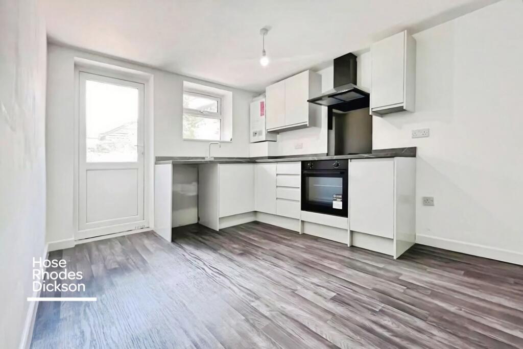 Main image of property: High Street, Newport, PO30
