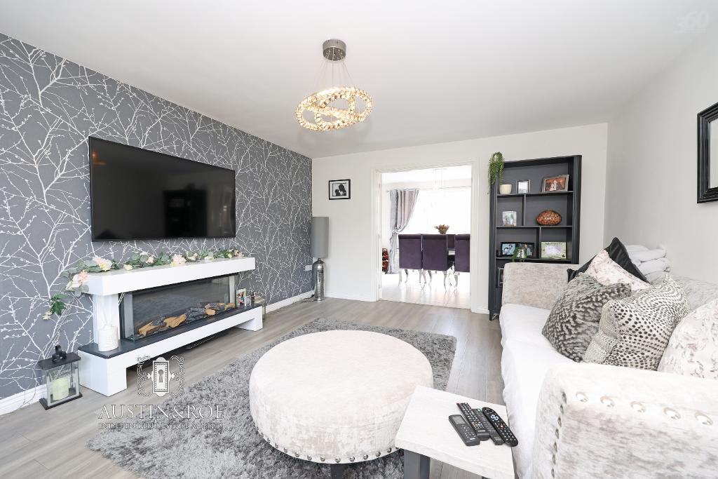 House in Stoke-on-Trent - More