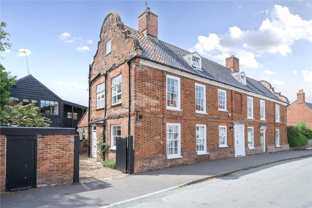 Main image of property: Bond Street, Hingham, Norfolk, NR9
