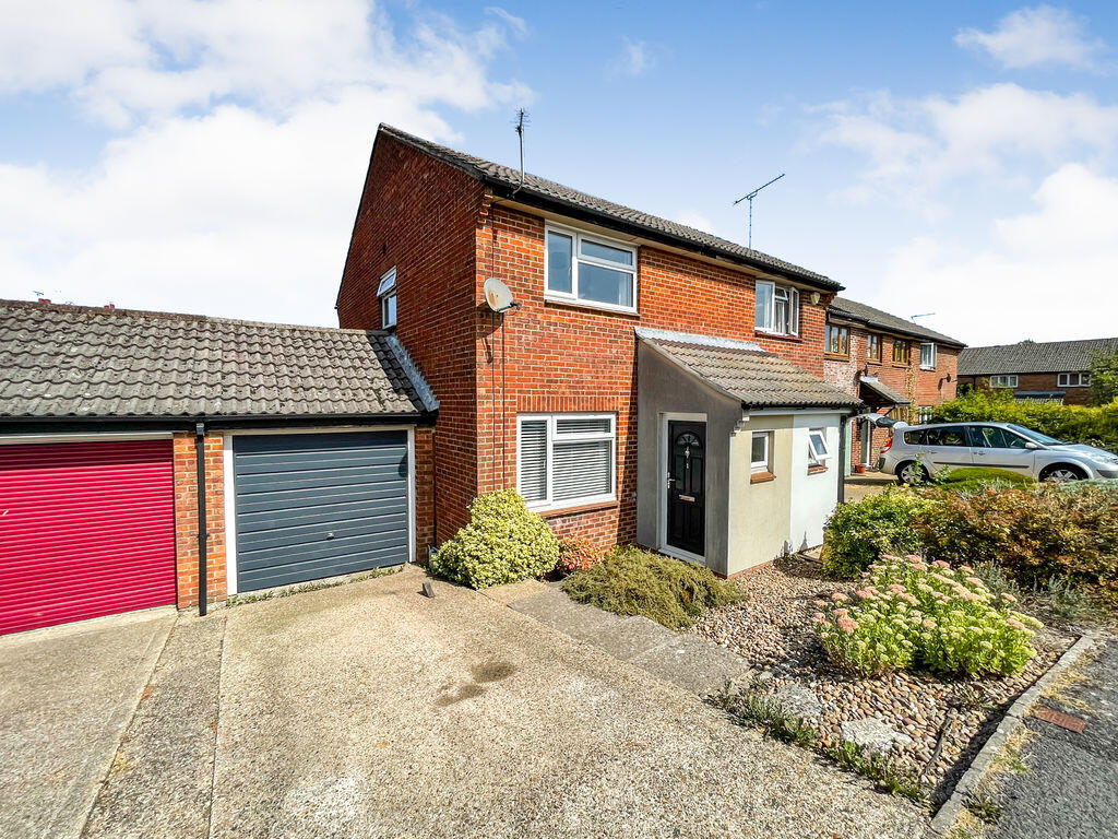 Main image of property: Whitebeam Road, Hedge End, Southampton