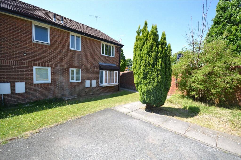 Main image of property: Spayne Close, Luton, Bedfordshire, LU3