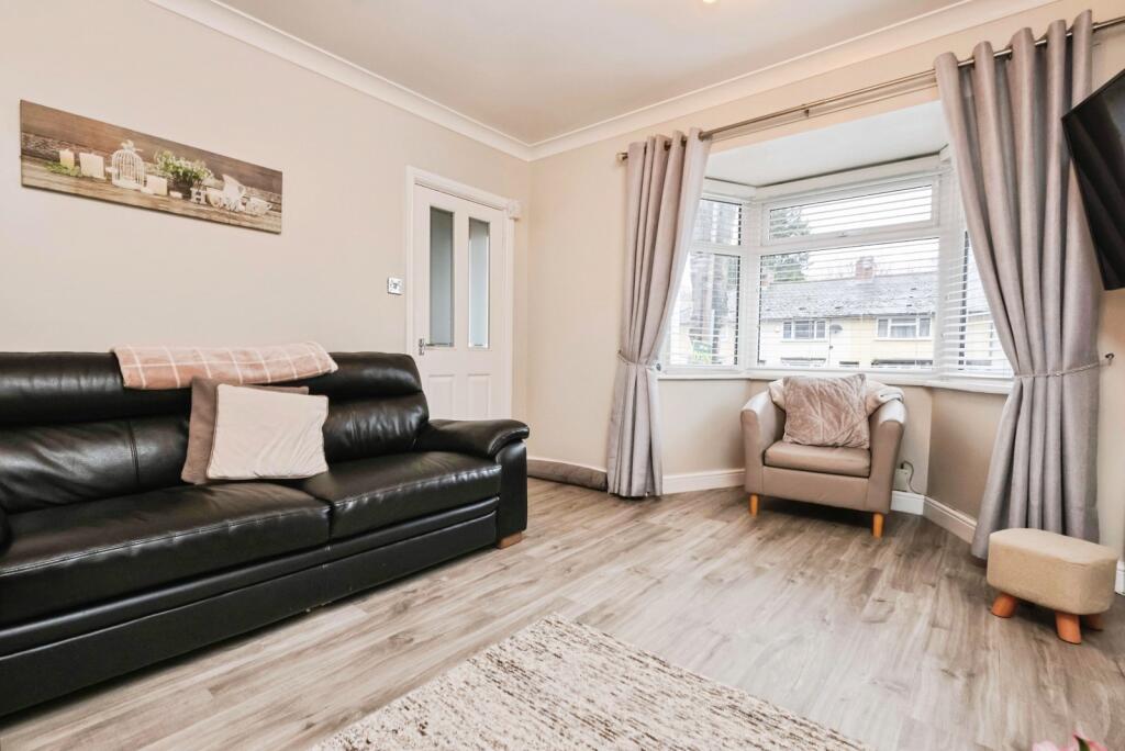 Glastonbury Road, BIRMINGHAM, West Midlands, B14 photo 4