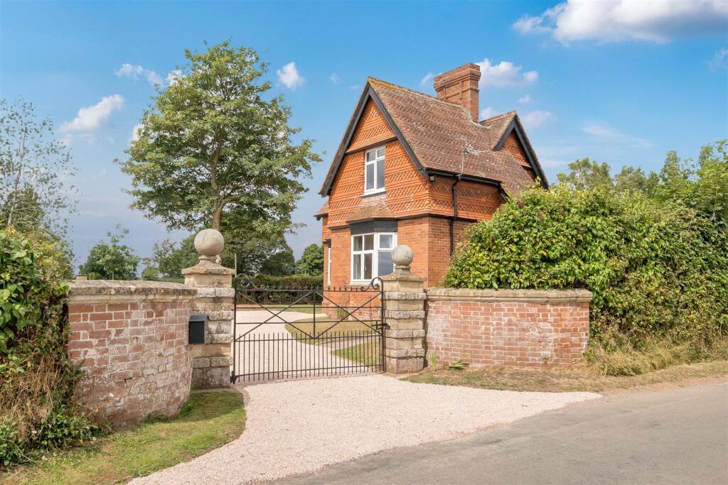 Main image of property: Thorverton, Exeter