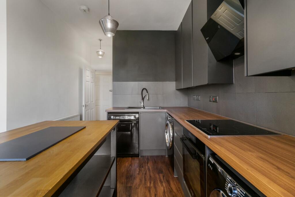 Flat 1, 20 Church Street, Upton-Upon-Severn photo 4