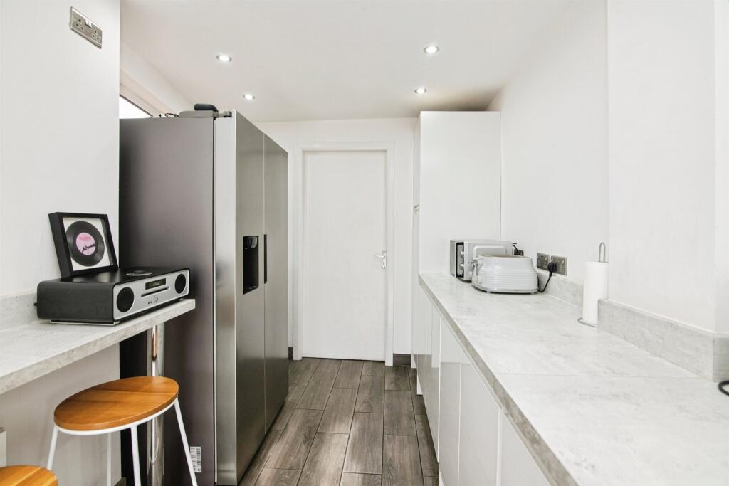 Additional image 9 of Clay Lane, OLDBURY