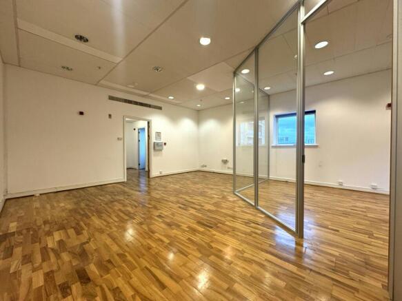 Unit G6a - Office 2.jpg