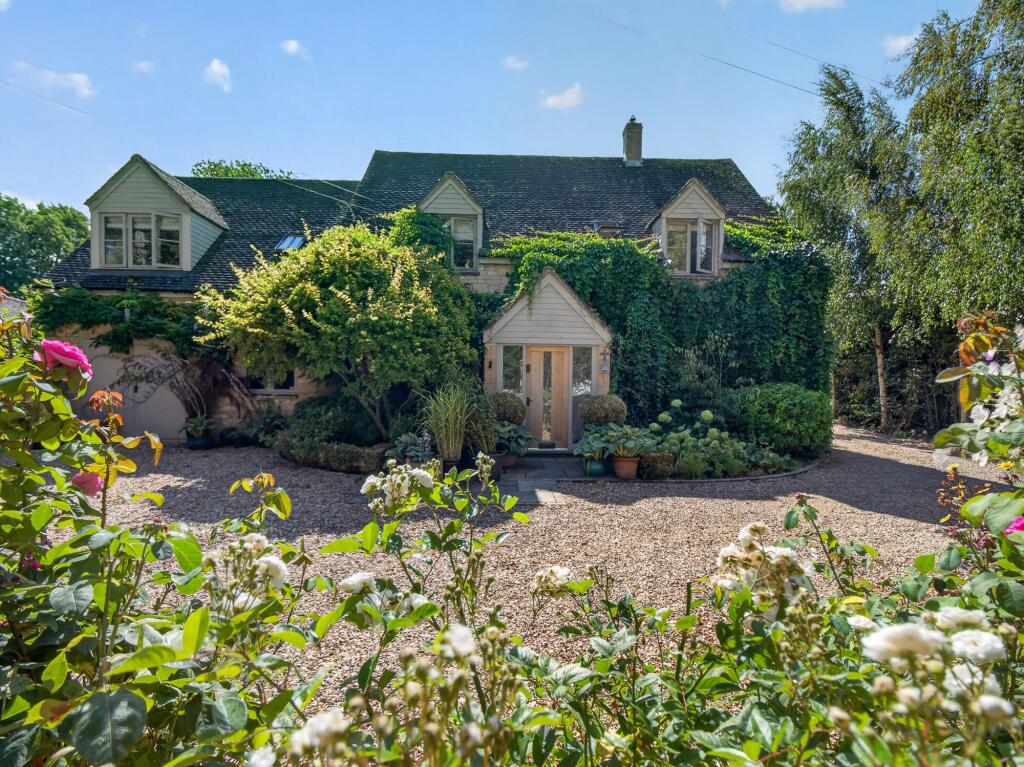 Delly End, Hailey, OX29