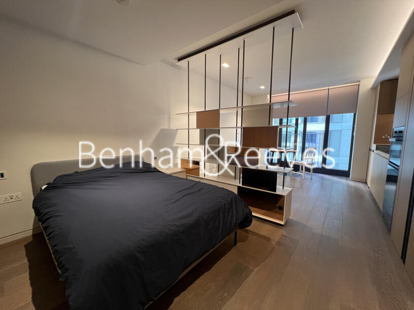 Main image of property: Casson Square, Japan Desk, SE1