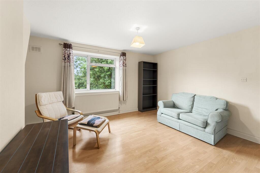 Apartment in Salford, Greater Manchester - More