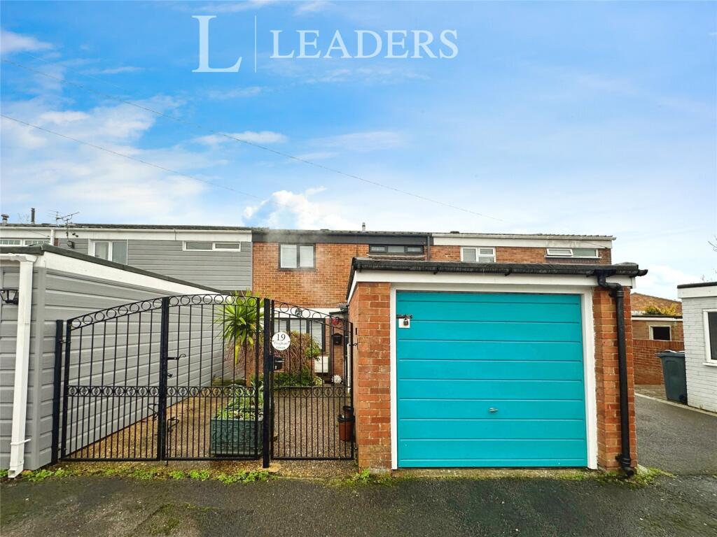 Main image of property: Frogham Green, Havant, Hampshire