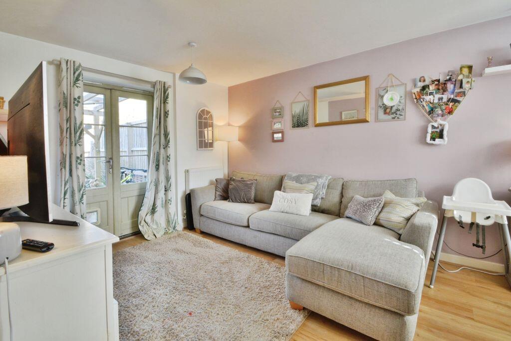 House in Cotswold, Kingshill Meadow, Cirencester - View 4