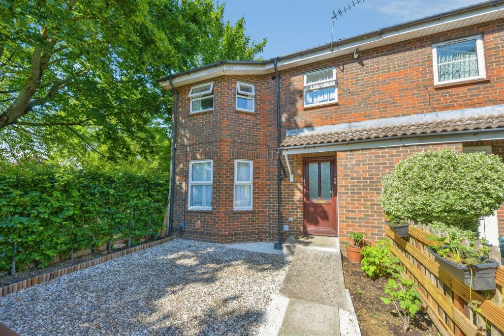 Main image of property: Woodhall Lane, Welwyn Garden City