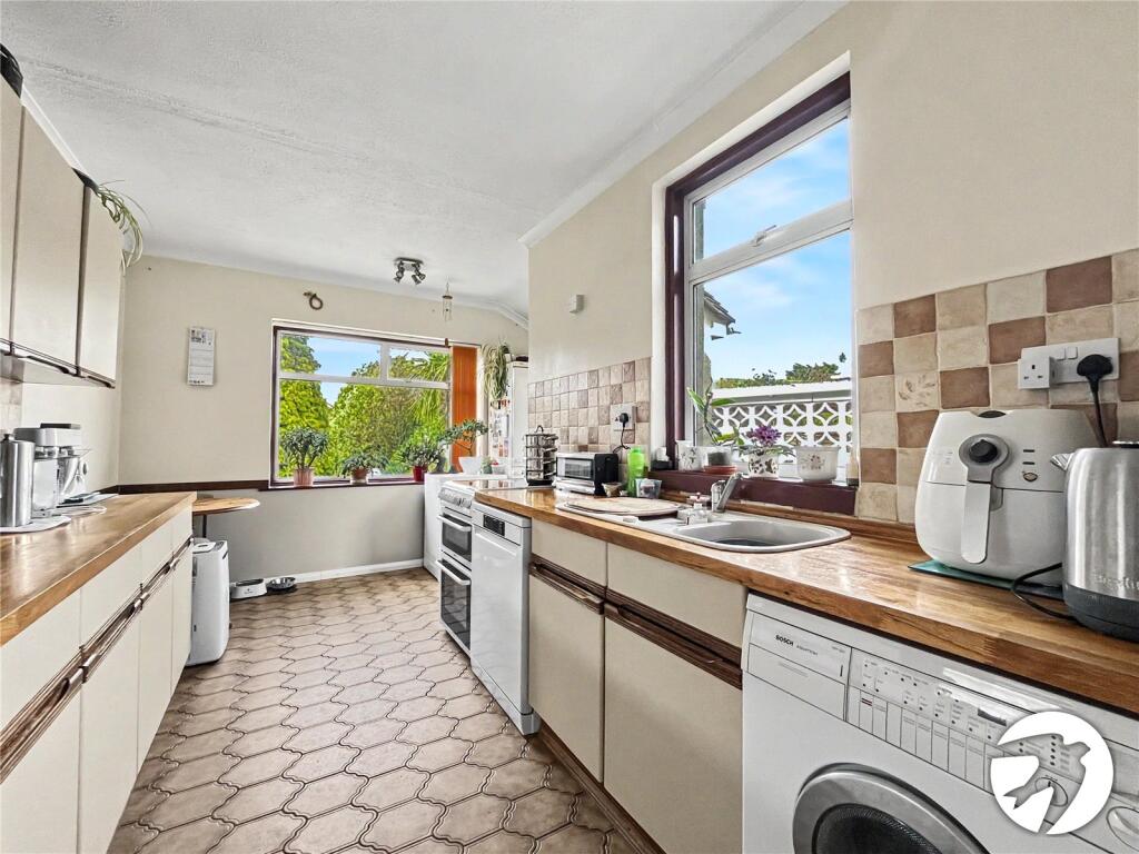 King George Road, Walderslade, Kent, ME5 photo 4