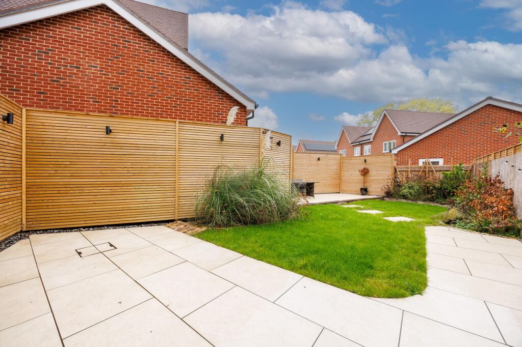 Bevern Close, South Chailey, BN8 photo 3