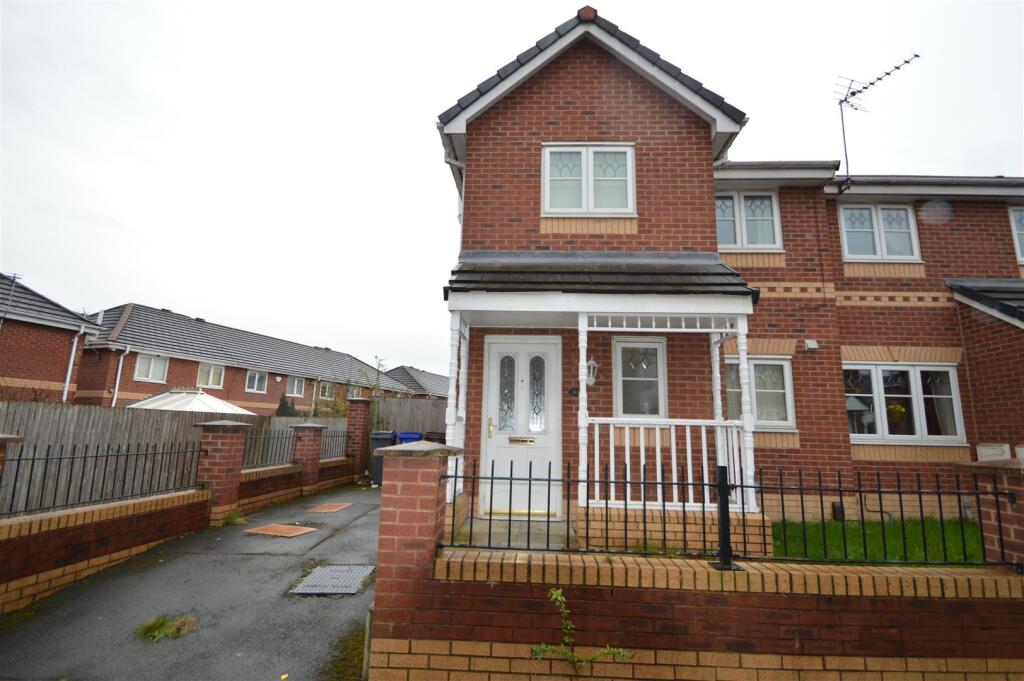 Main image of property: 63 Drake Avenue, Wythenshawe, Manchester