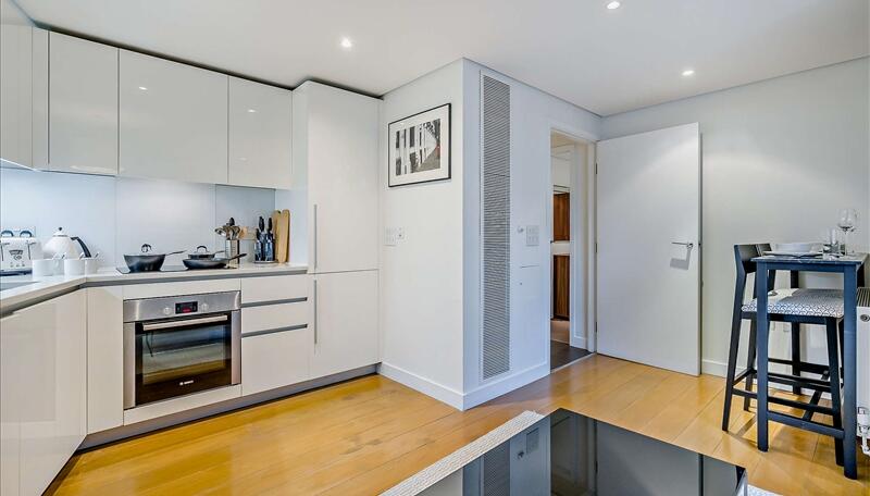 Apartment in London - View 4