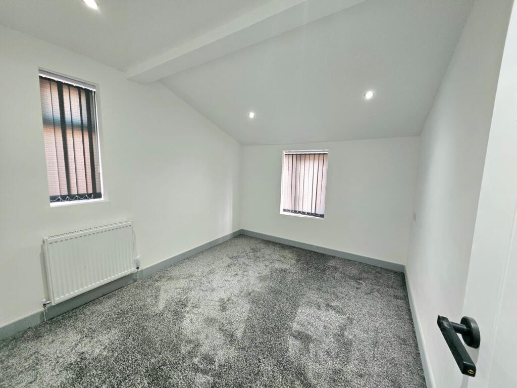 House in Manchester - More