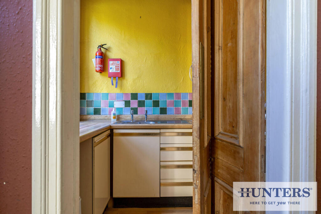 House in Leeds - View 5