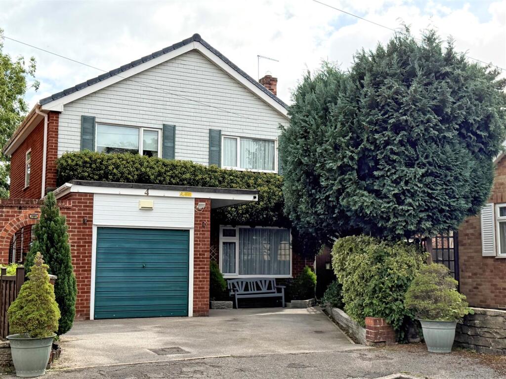 Main image of property: Sandringham Close, Cottingham