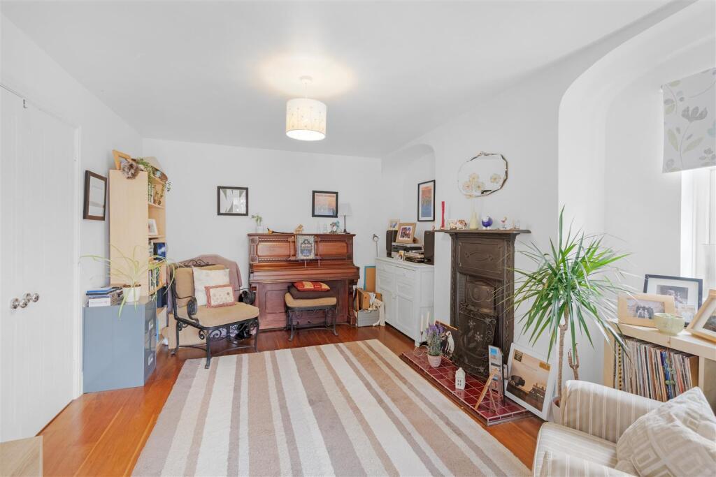 House in Northampton, Raunds - View 4