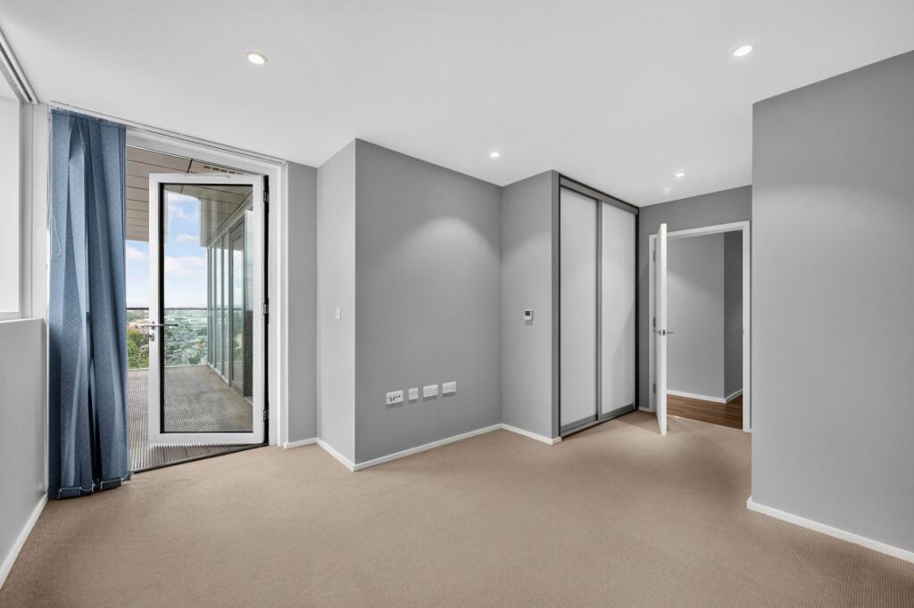 Apartment in London - View 3