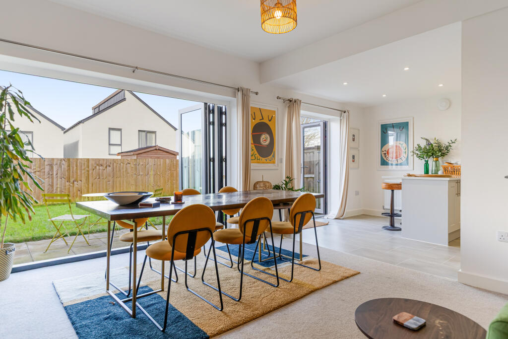 House in South Hams, Dodbrooke, Kingsbridge - More