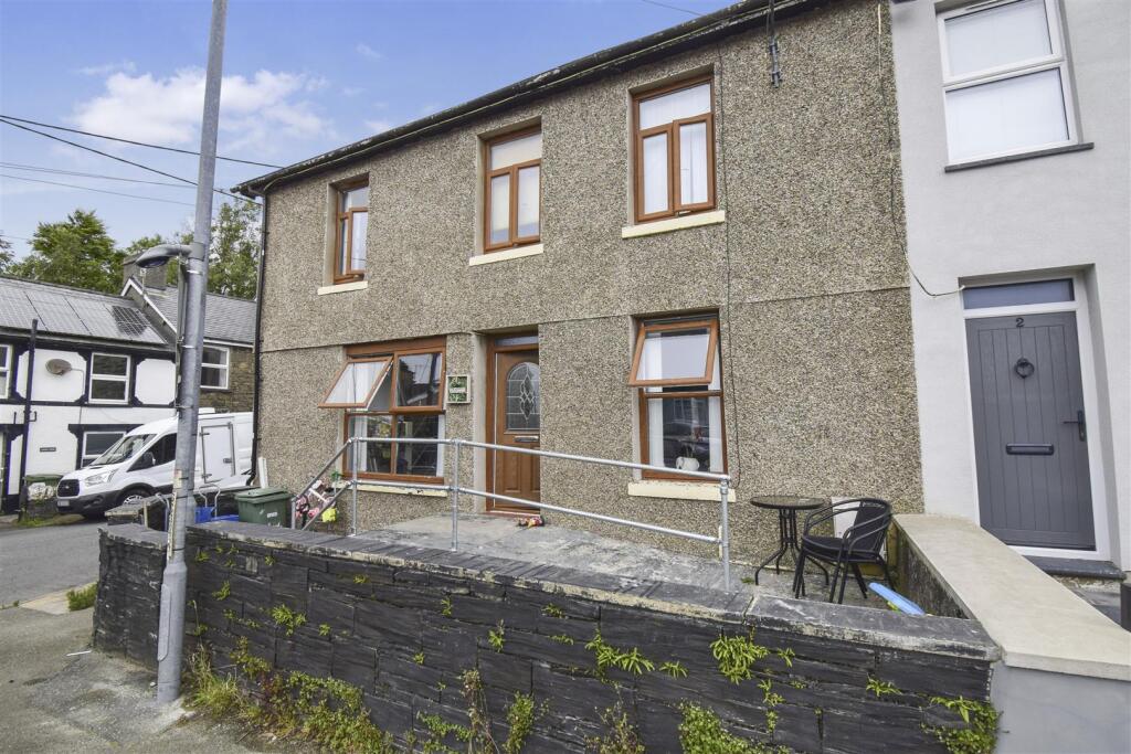 Main image of property: Sun Street, Ffestiniog, Llan Ffestiniog