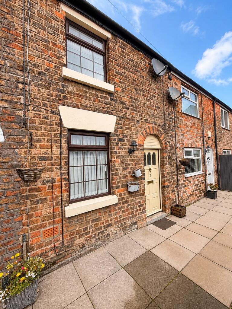 Main image of property: Hodgsons Cottages, Town Row, Liverpool