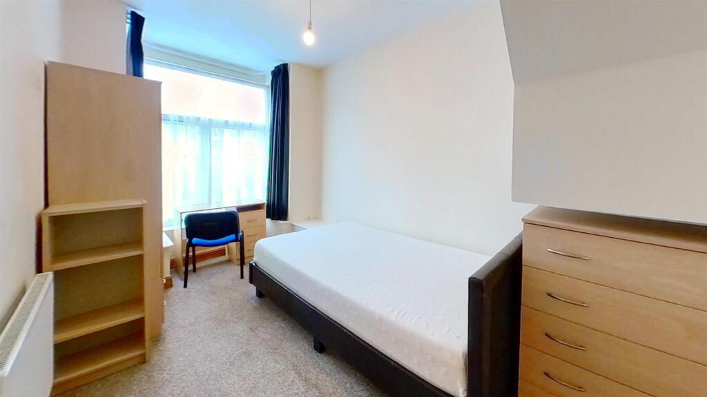 House in Birmingham - View 5