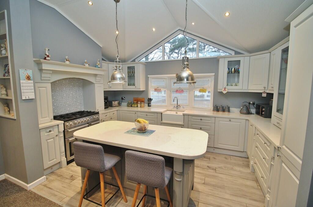 House in East Hampshire, Whitehill - View 2