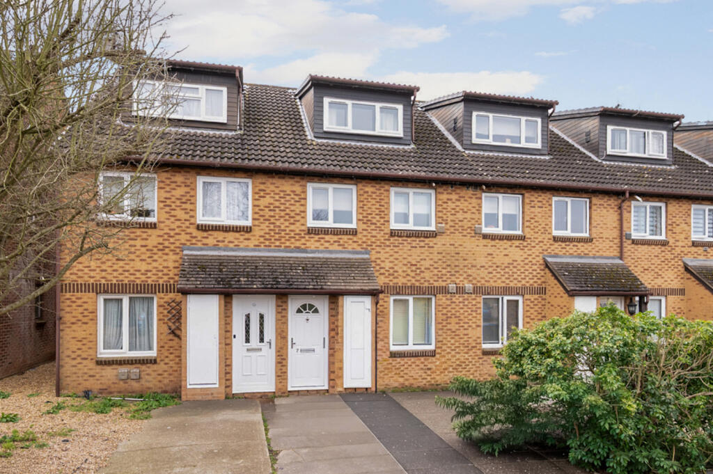 Main image of property: Saxon Close, Surbiton, Surrey, KT6
